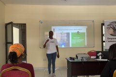 women-workshop-9